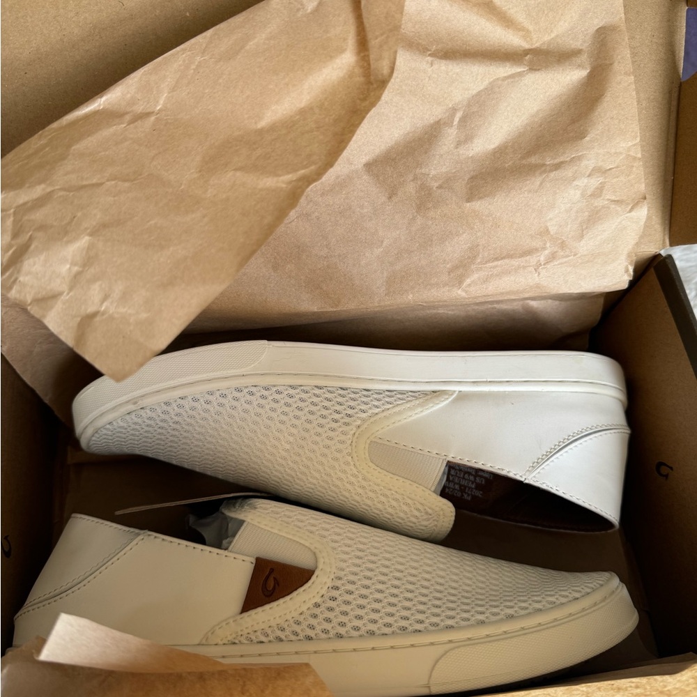 OluKai pehuea Size 9